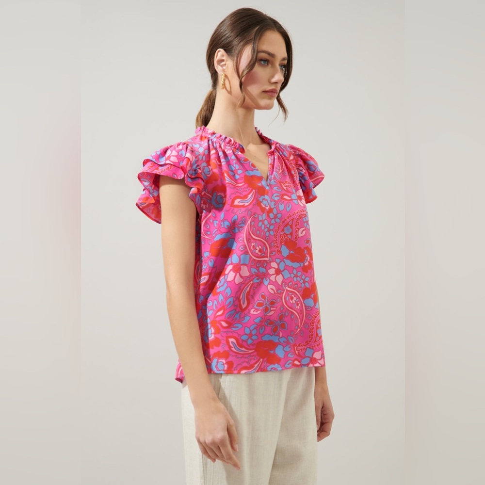 SUGARLIPS Sao Paulo Garnet Bellissima
Ruffle Sleeve Top - Picture 3 of 15